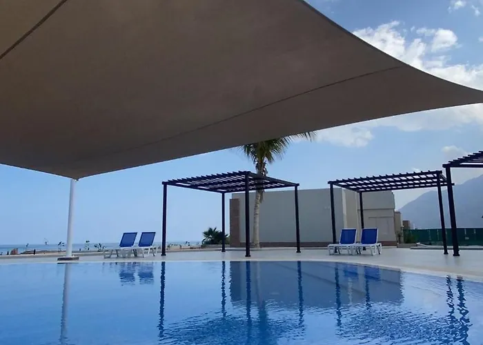 Sifah Beach Cottage